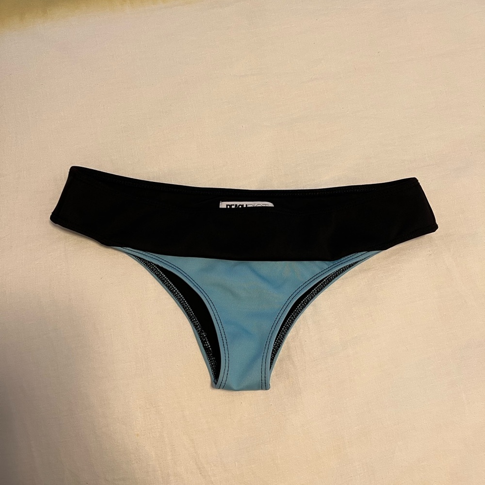 Beach Riot bikini bottoms